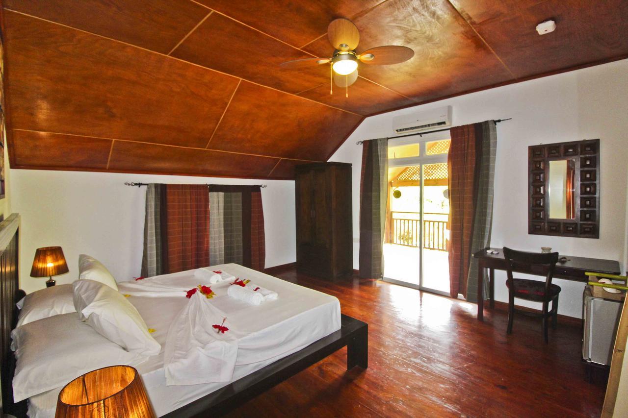 Village 3*